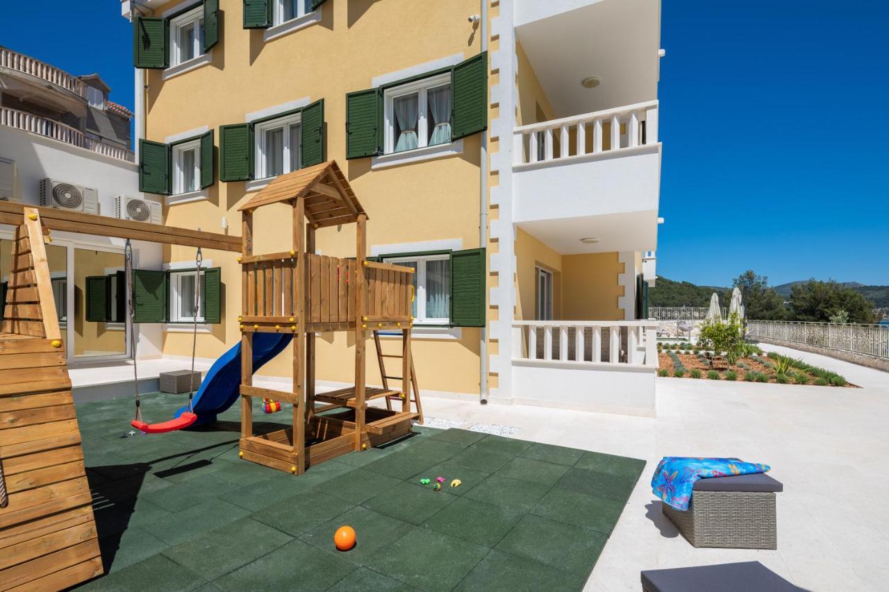 Apartments Villa Maracella Marina Exterior foto